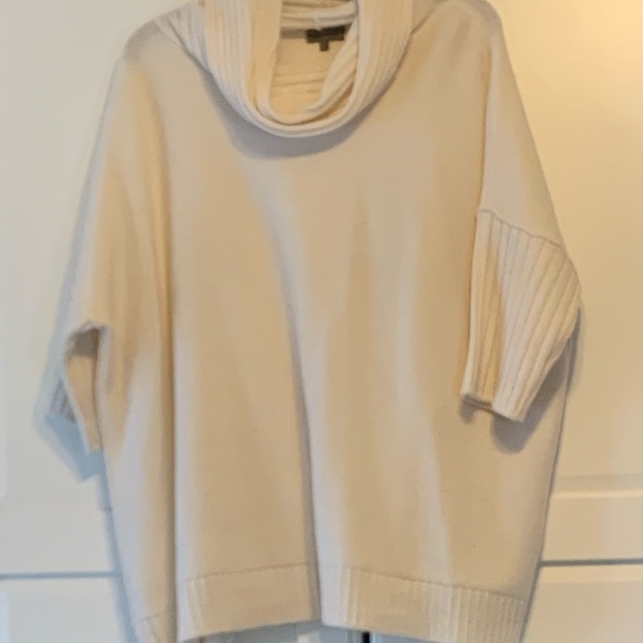 Cashmere / Wool Sweater - Picture 1 of 2
